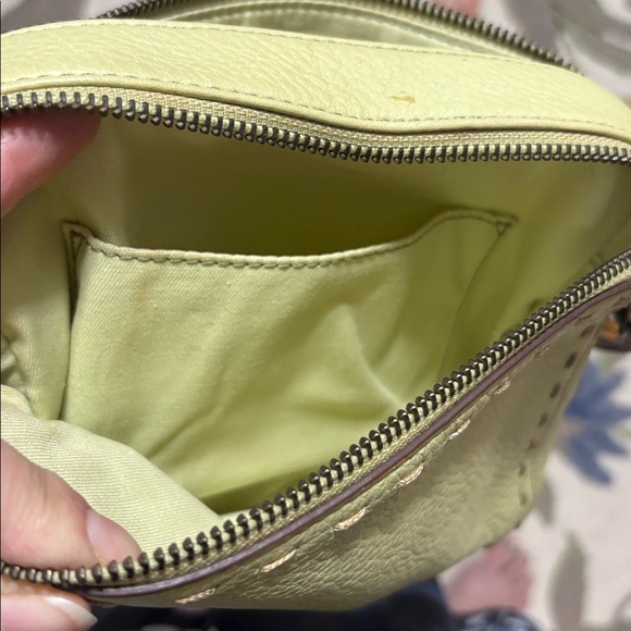 Fossil 1954 Yellow, brown Crossbody Bag, leather, vintage, Y2K, 90s - Picture 6 of 11